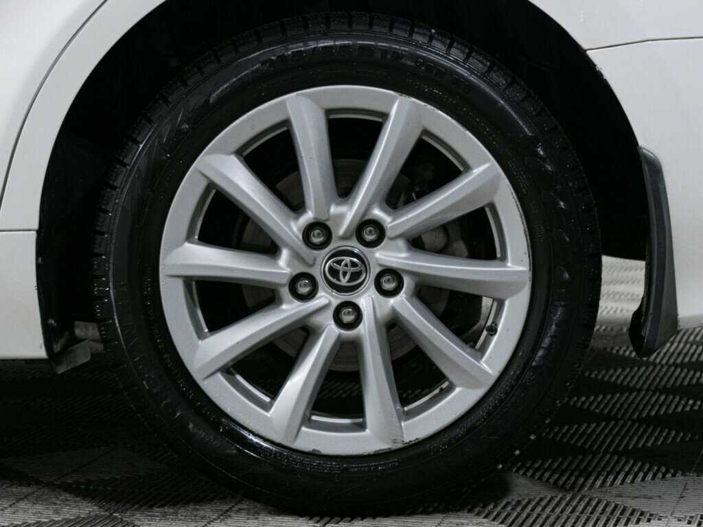 Тойота Камри б/у, 2021, Автоматическая. Фото: #16