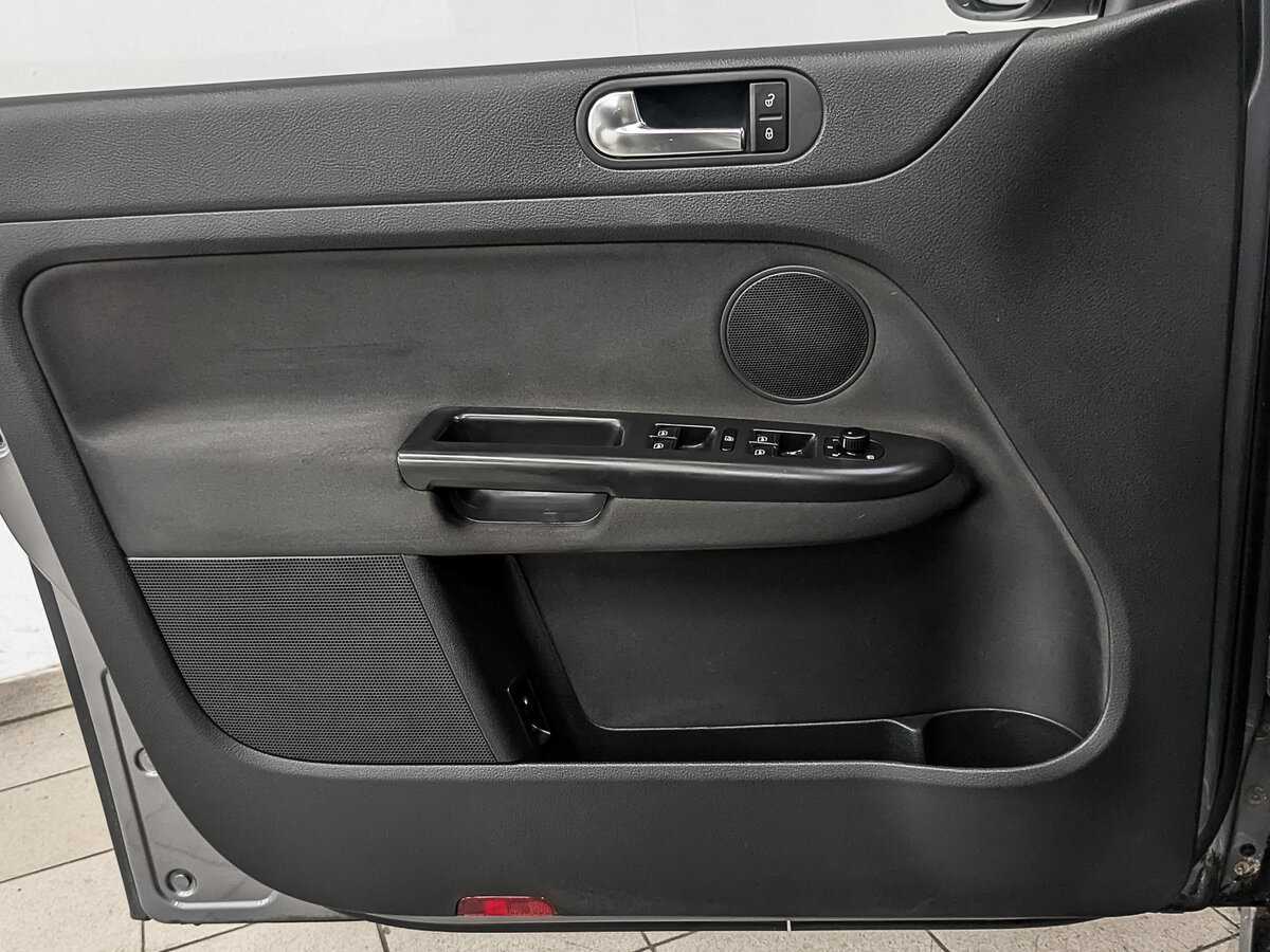 Фольксваген Гольф Плюс б/у, 2012, Механическая. Фото: #18