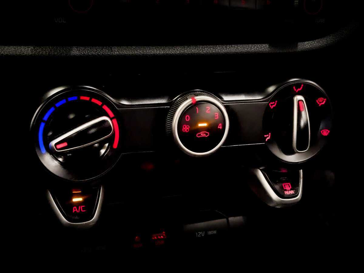 Киа Рио б/у, 2020, Автоматическая. Фото: #21