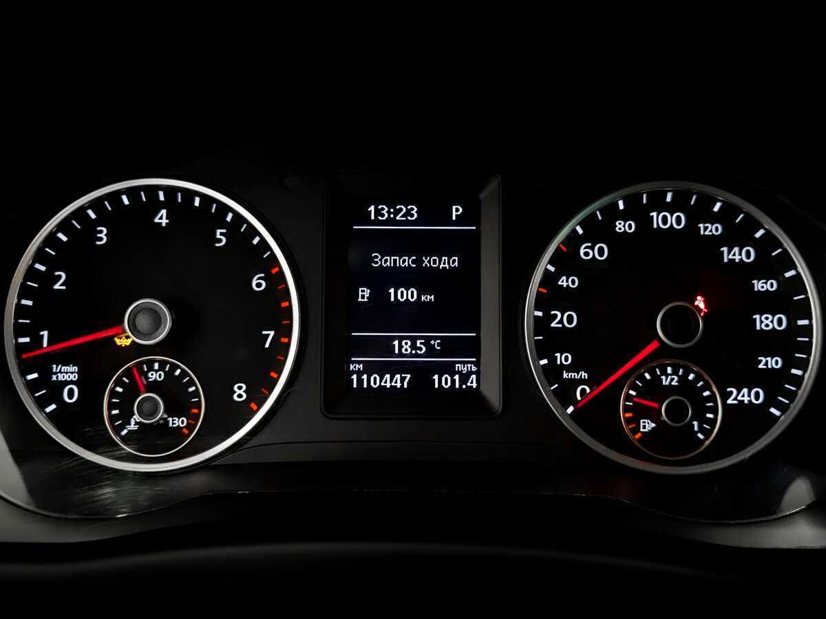 Фольксваген Тигуан б/у, 2016, Автоматическая. Фото: #12