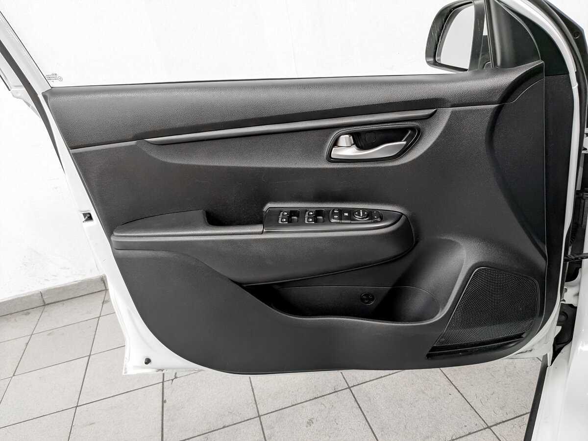 Киа Рио б/у, 2019, Автоматическая. Фото: #18