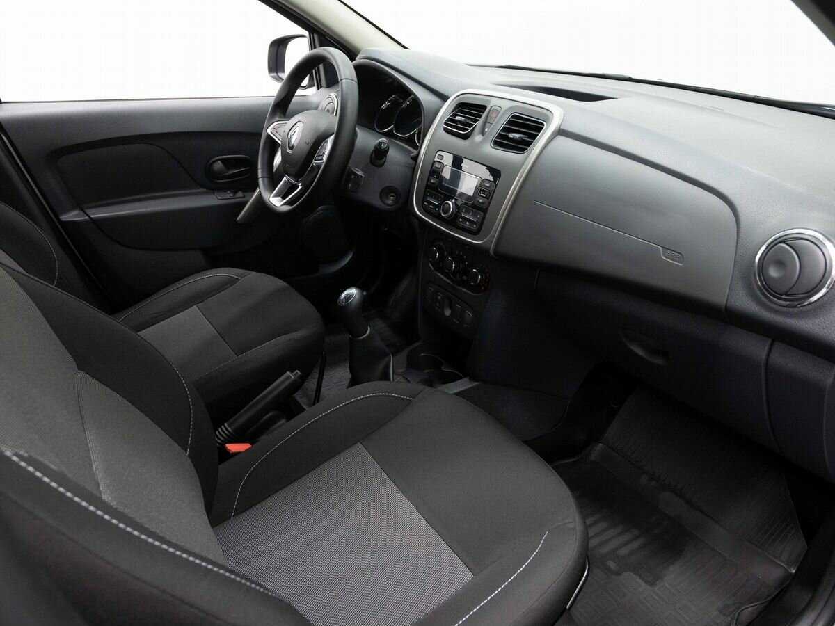 Рено Сандеро б/у, 2020, Механическая. Фото: #10