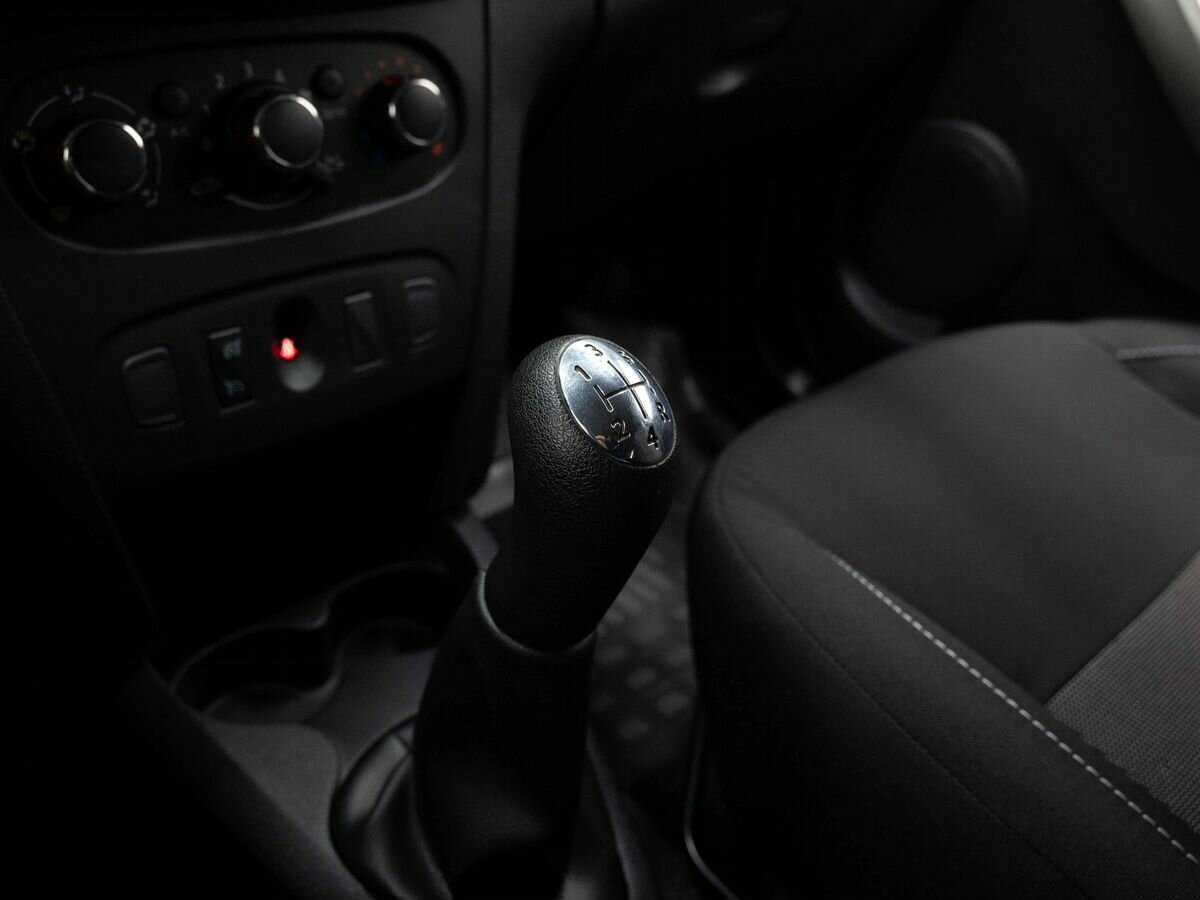 Рено Сандеро б/у, 2020, Механическая. Фото: #19