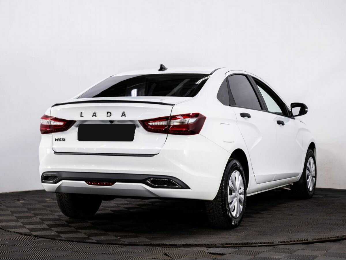Лада (ВАЗ) Веста б/у, 2023, Механическая. Фото: #5