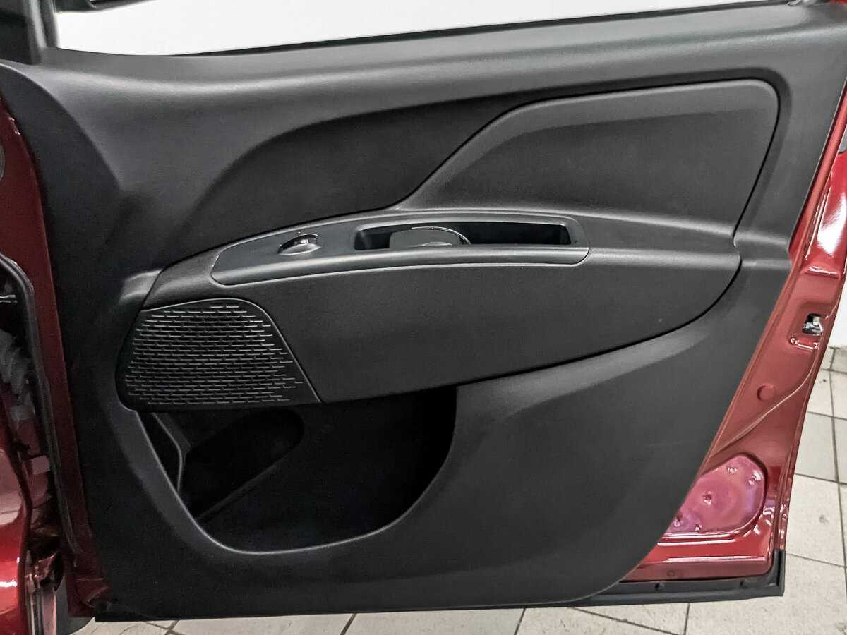 Фиат Добло б/у, 2017, Механическая. Фото: #24