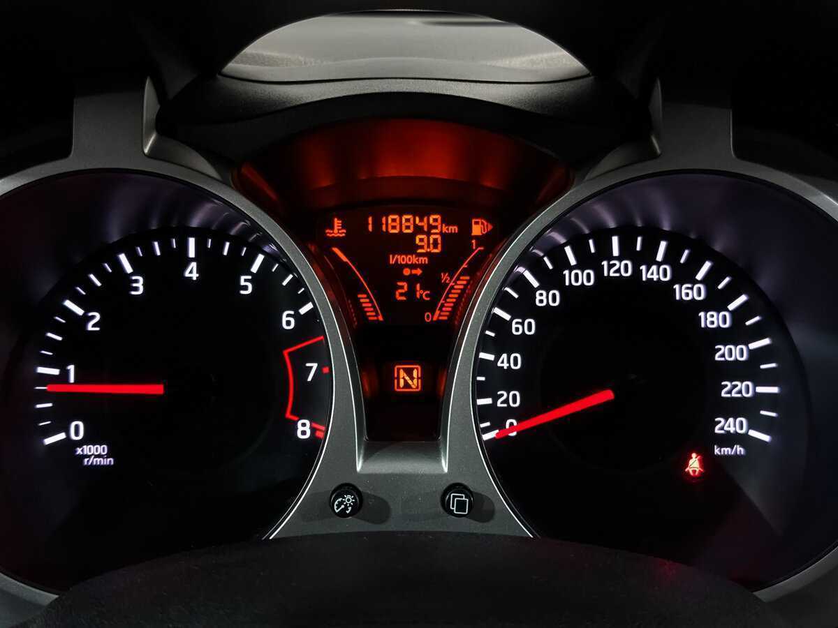 Ниссан Жук б/у, 2015, Вариатор. Фото: #13