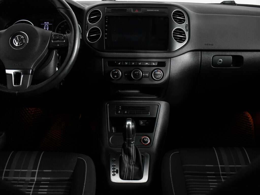 Фольксваген Тигуан б/у, 2016, Роботизированная. Фото: #13