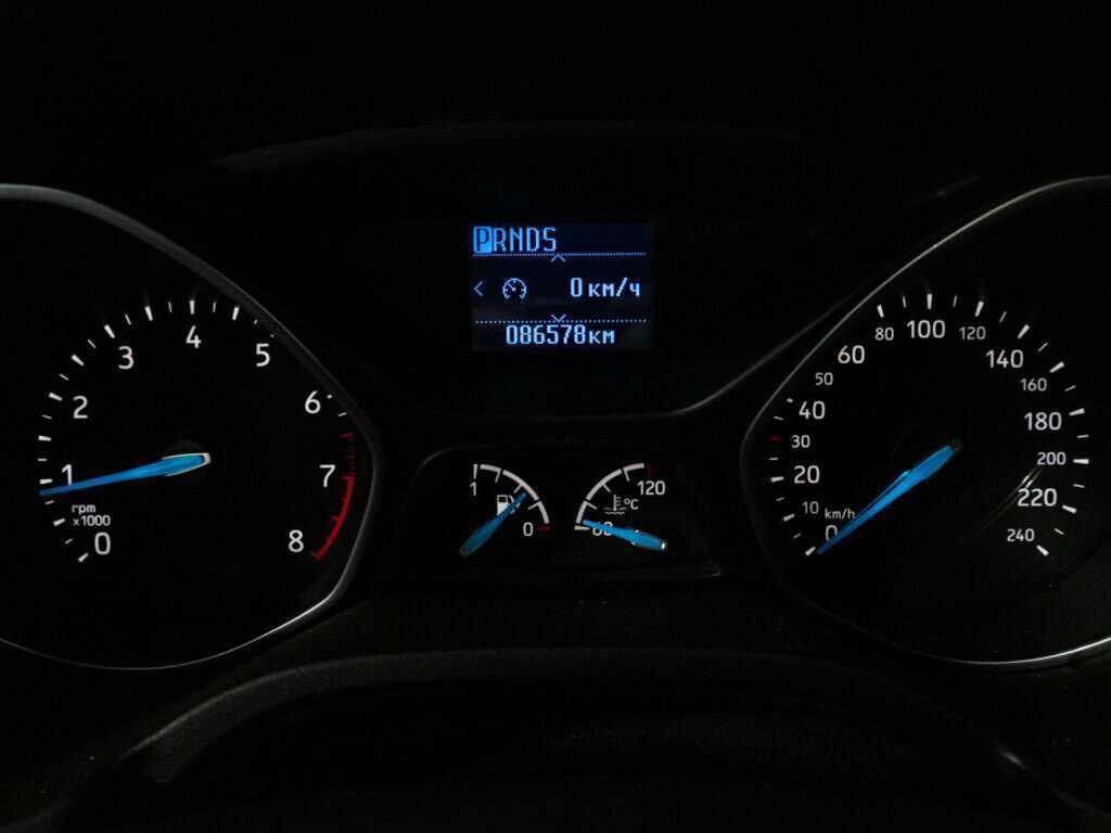 Форд Фокус б/у, 2016, Роботизированная. Фото: #9