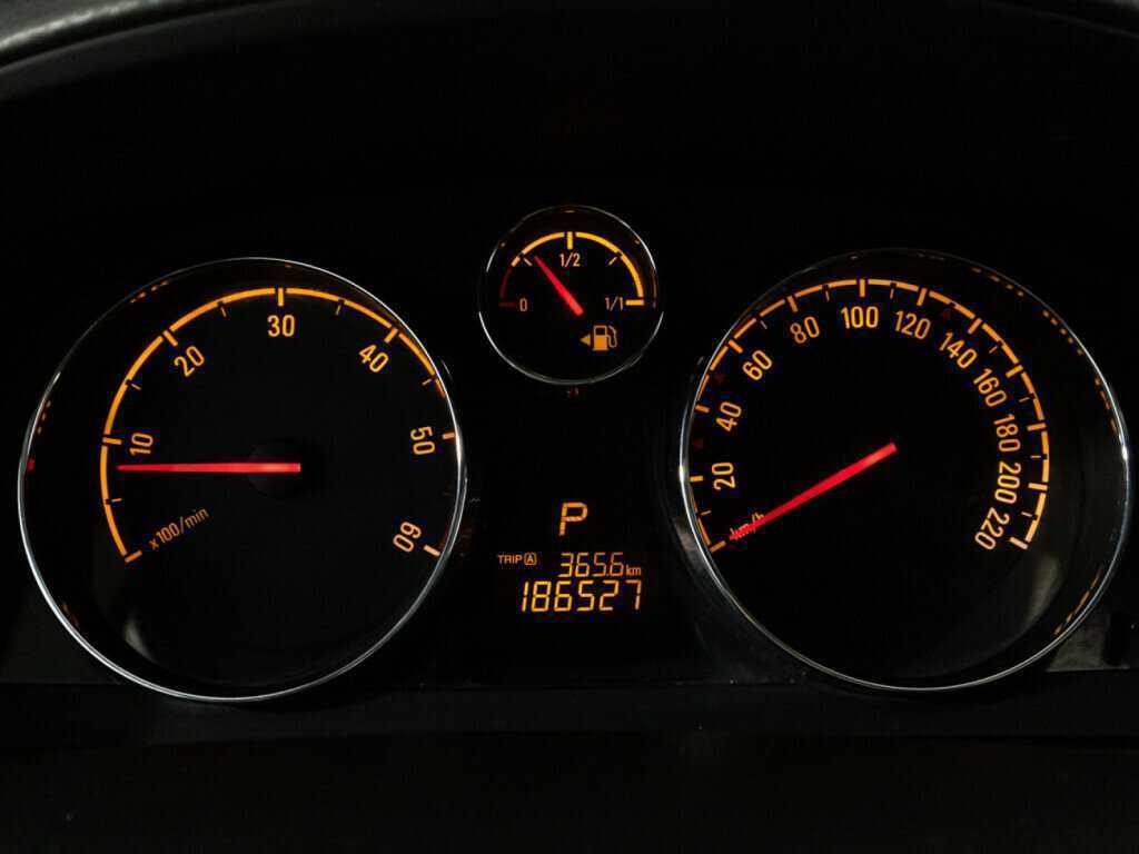 Опель Антара б/у, 2013, Автоматическая. Фото: #9