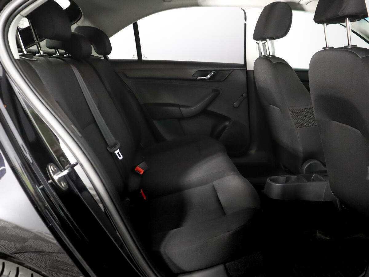 Шкода Рапид б/у, 2017, Механическая. Фото: #10