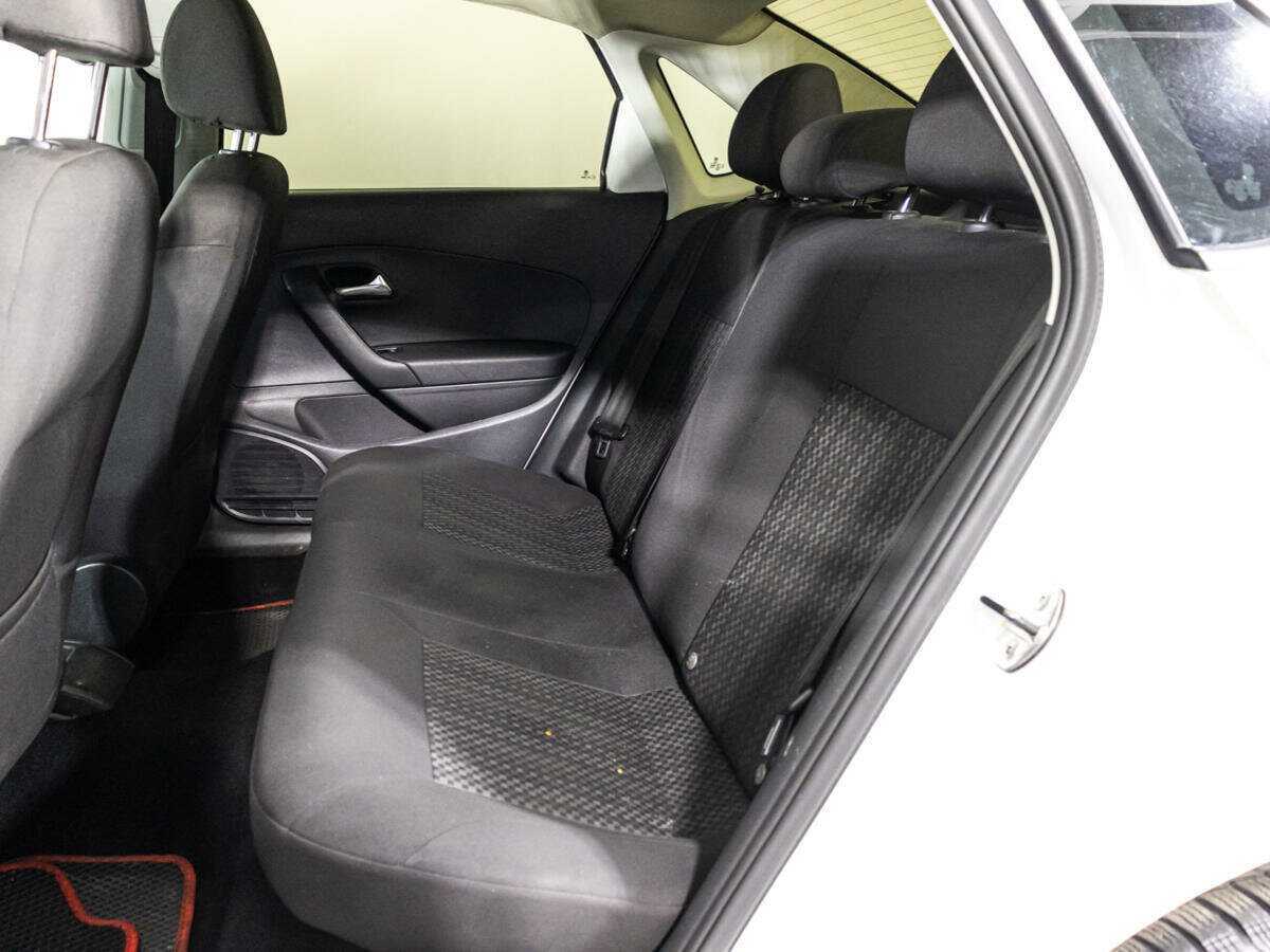 Фольксваген Поло б/у, 2017, Механическая. Фото: #6