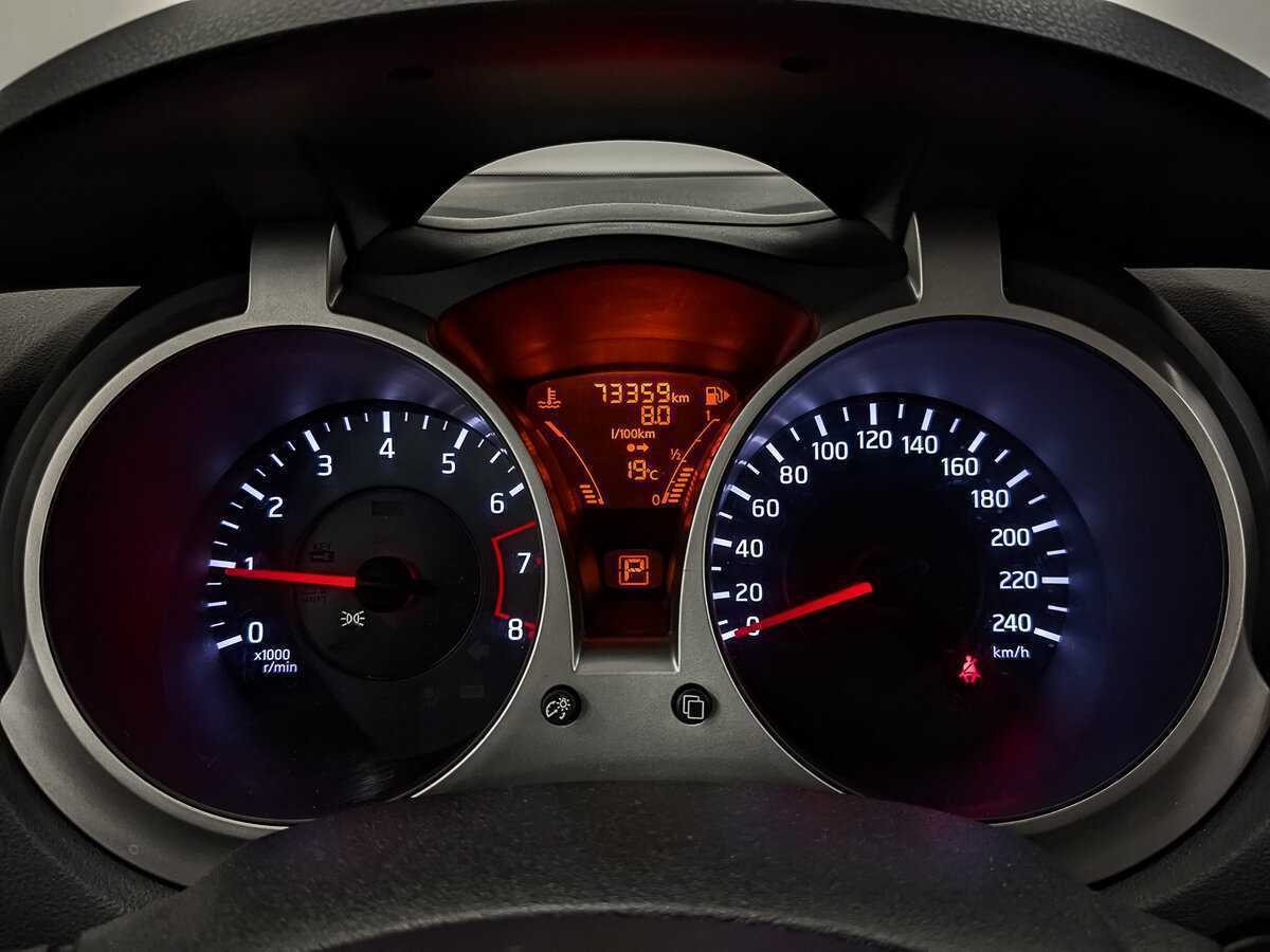 Ниссан Жук б/у, 2014, Вариатор. Фото: #15