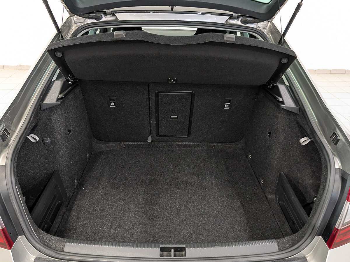 Шкода Октавия б/у, 2019, Роботизированная. Фото: #9