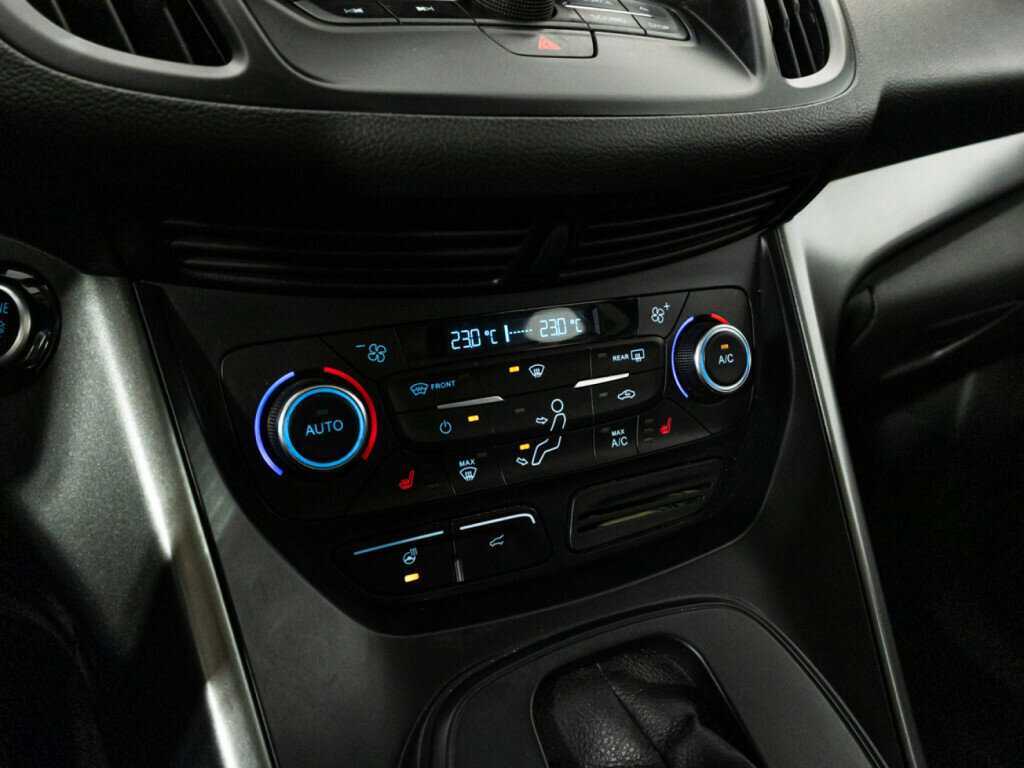 Форд Куга б/у, 2017, Автоматическая. Фото: #16