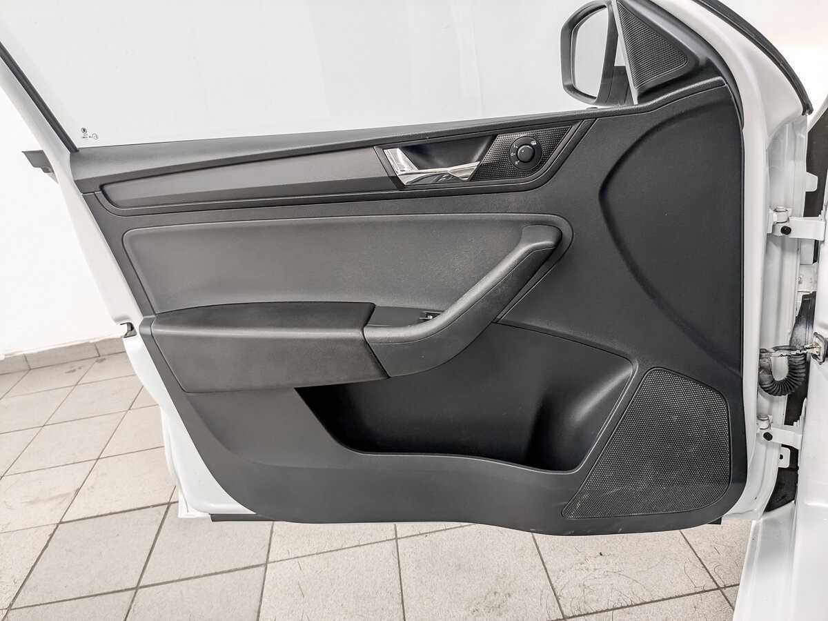 Шкода Рапид б/у, 2017, Механическая. Фото: #18