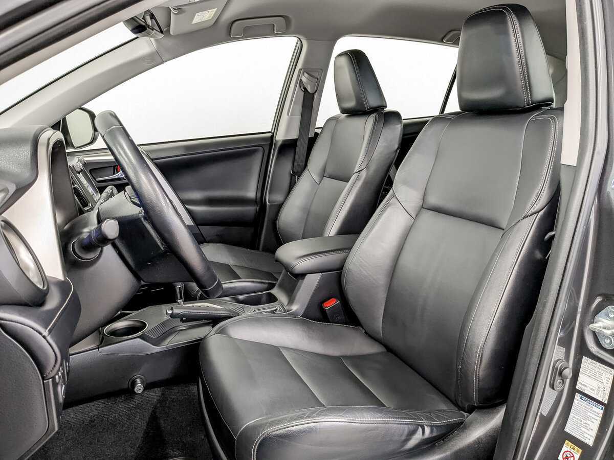 Тойота Рав4 б/у, 2014, Автоматическая. Фото: #17