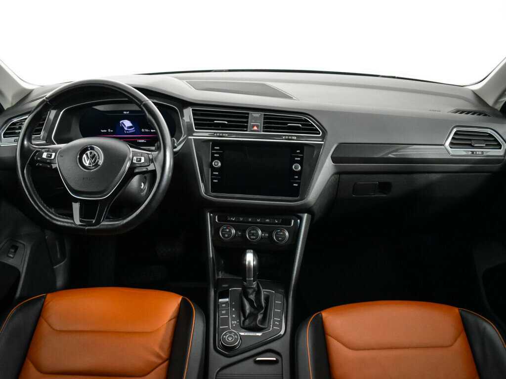 Фольксваген Тигуан б/у, 2018, Роботизированная. Фото: #11