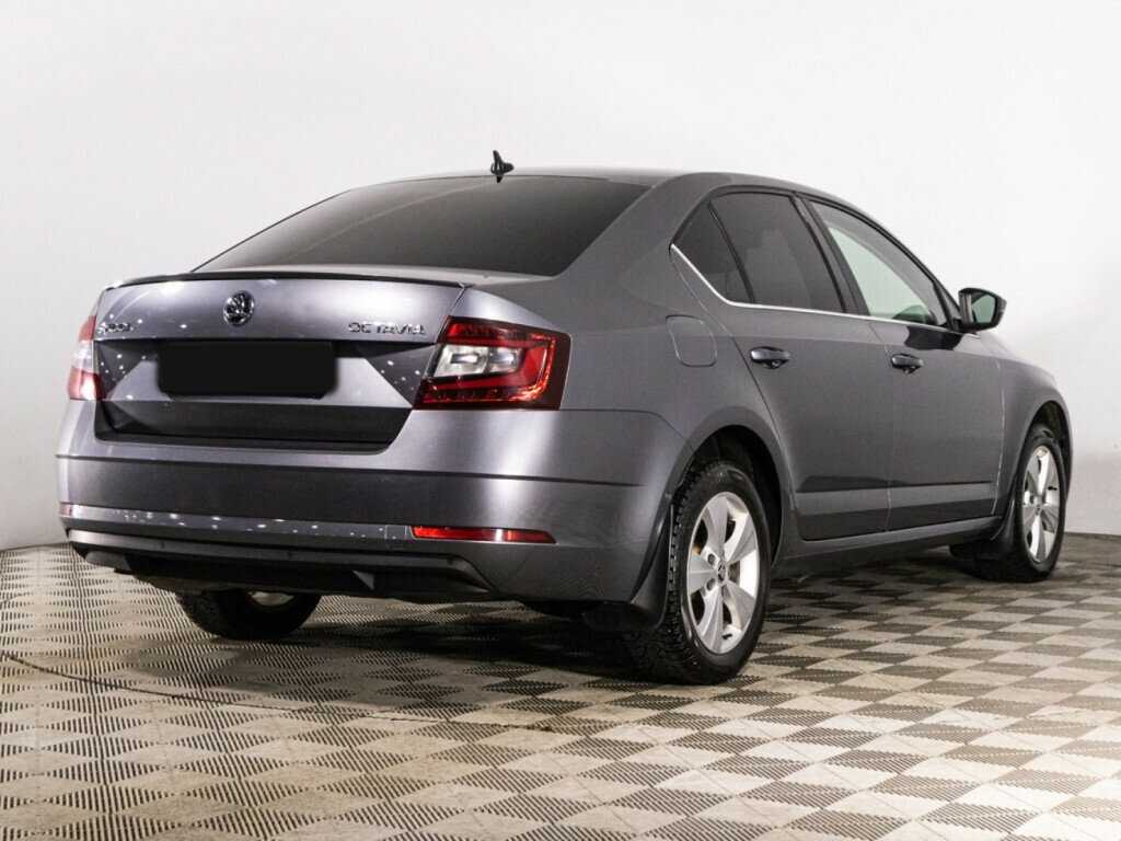 Шкода Октавия б/у, 2018, Роботизированная. Фото: #4