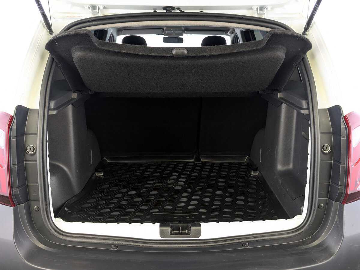 Рено Дастер б/у, 2021, Механическая. Фото: #9