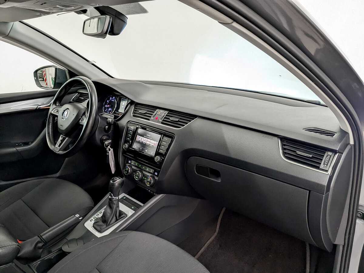 Шкода Октавия б/у, 2016, Роботизированная. Фото: #10