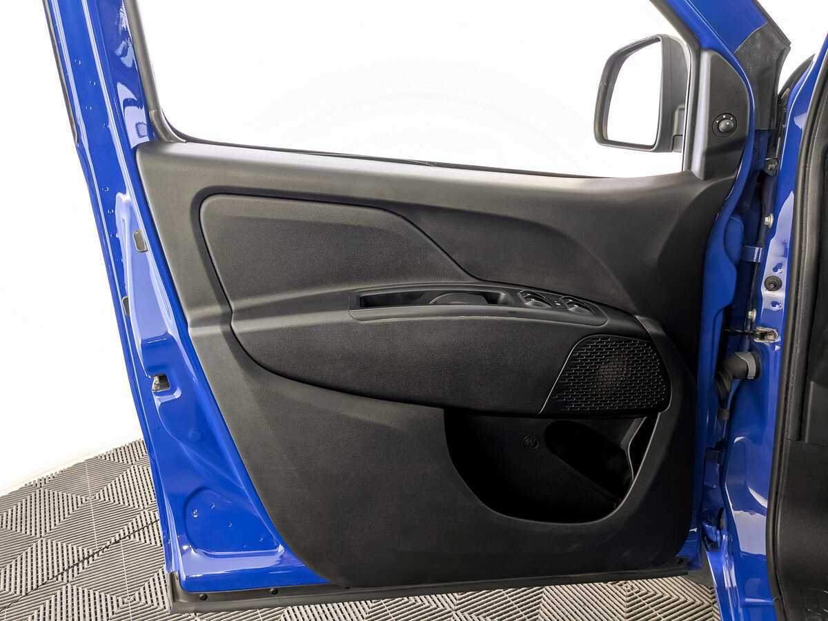 Фиат Добло б/у, 2019, Механическая. Фото: #18