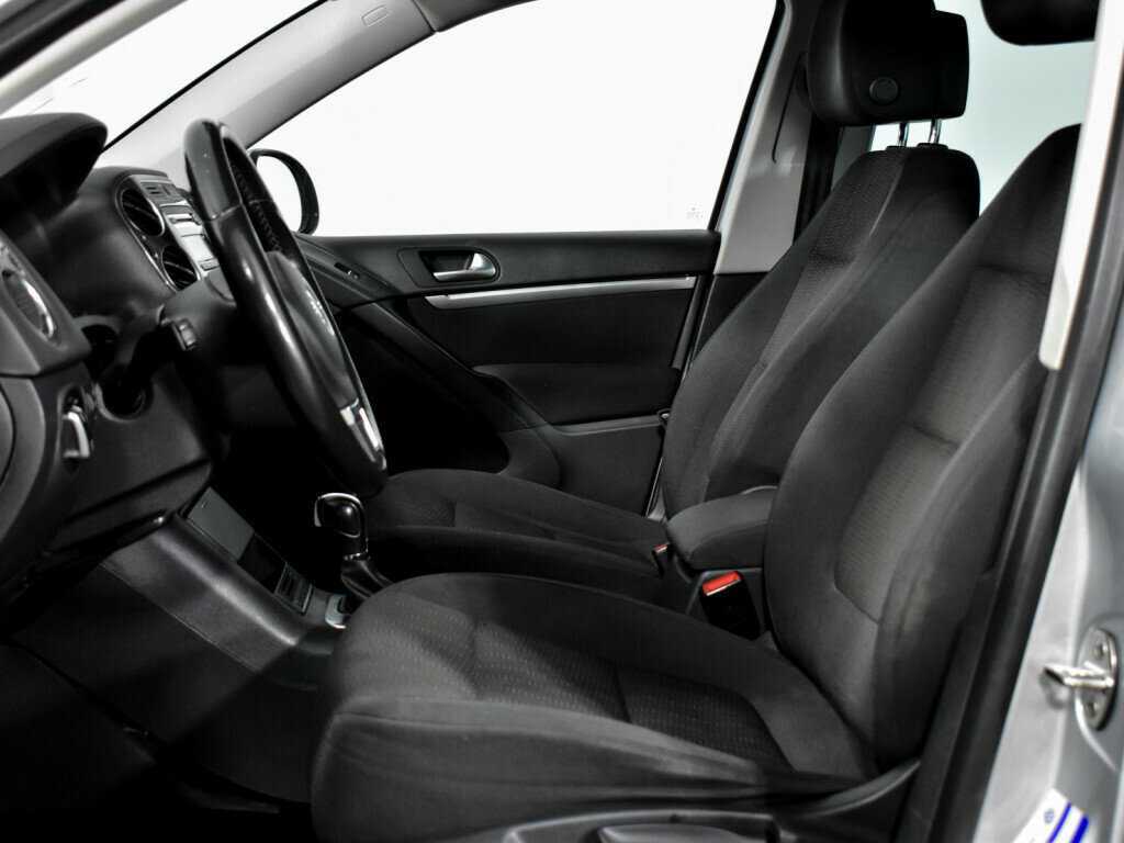 Фольксваген Тигуан б/у, 2012, Автоматическая. Фото: #10