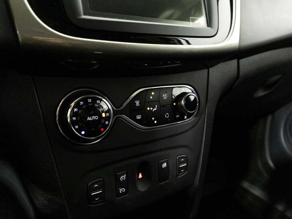 Рено Логан б/у, 2021, Автоматическая. Фото: #15