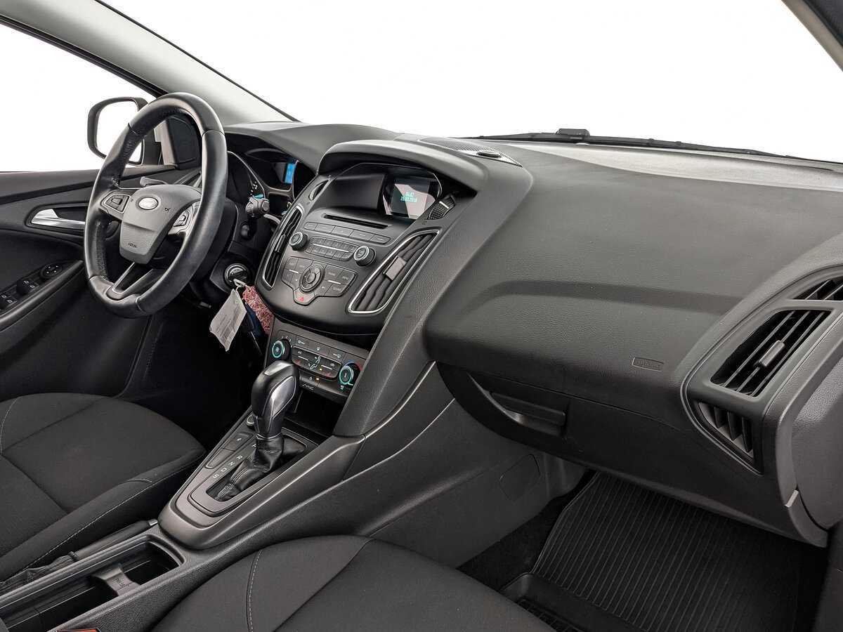 Форд Фокус б/у, 2018, Роботизированная. Фото: #12