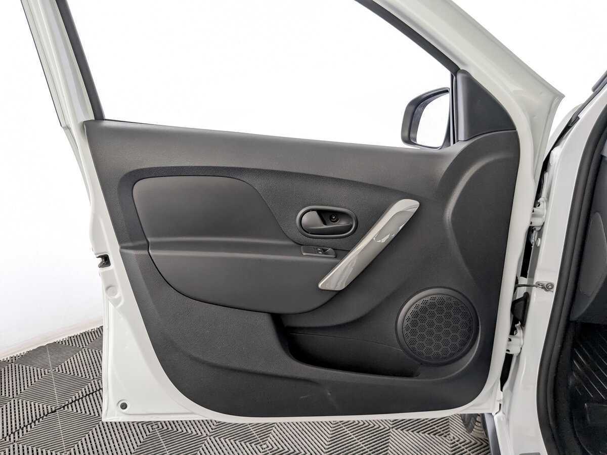 Рено Сандеро б/у, 2021, Механическая. Фото: #16