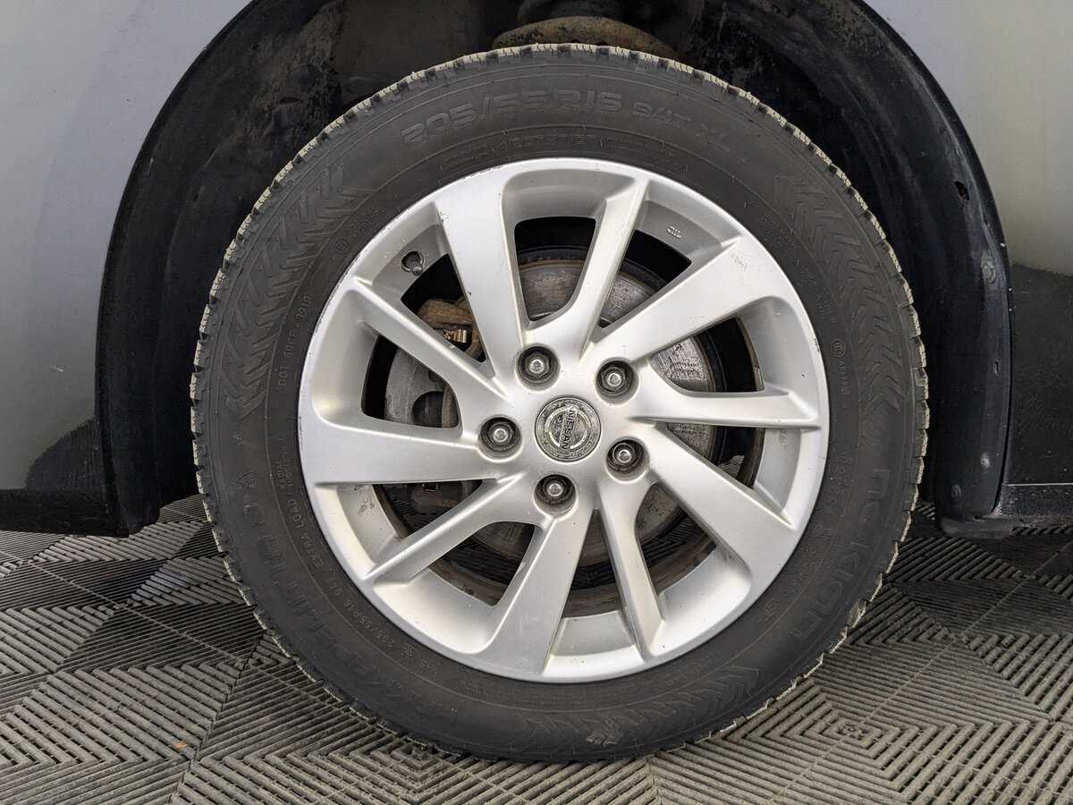 Ниссан Сентра б/у, 2014, Механическая. Фото: #11