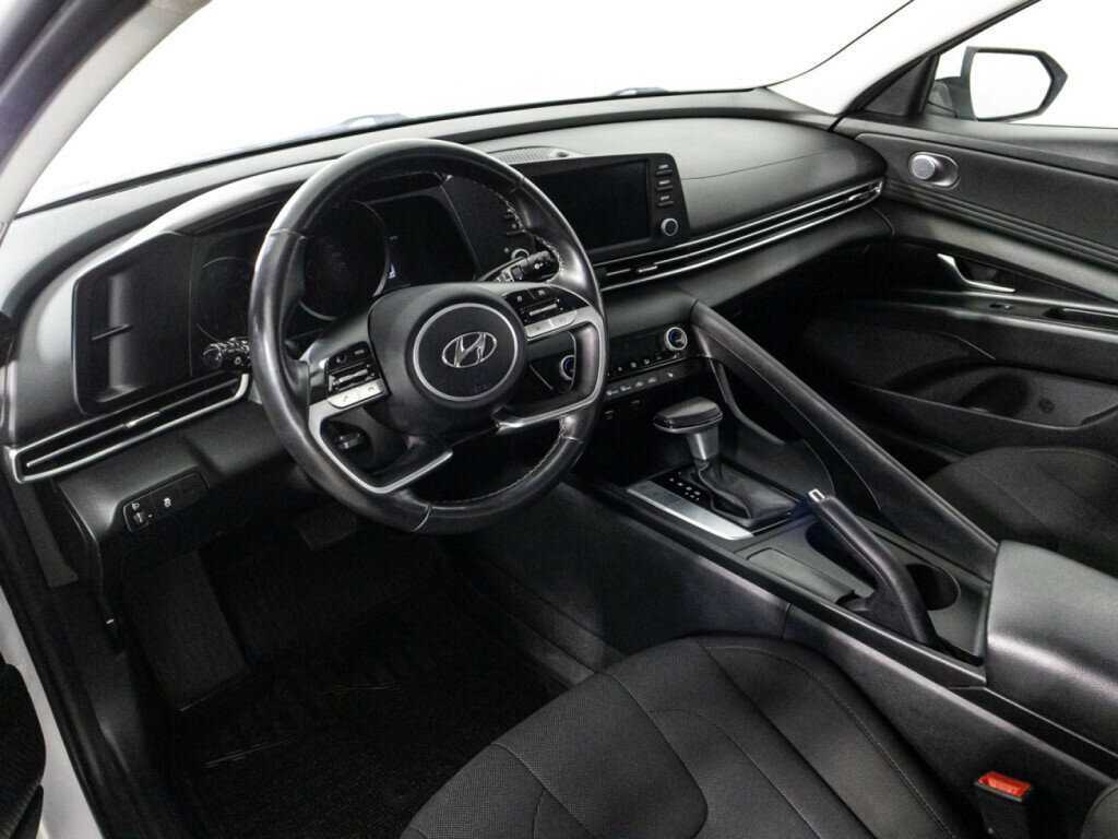 Хендай Елантра б/у, 2021, Автоматическая. Фото: #10