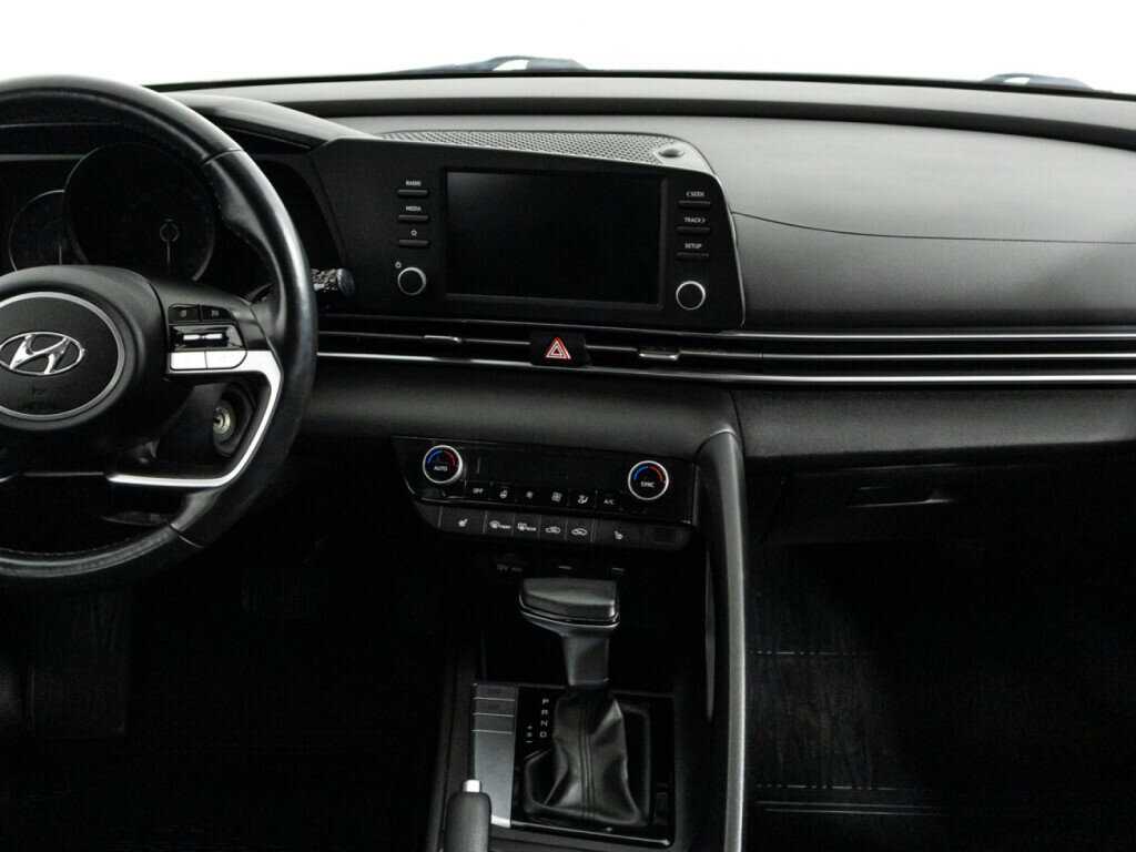 Хендай Елантра б/у, 2021, Автоматическая. Фото: #13