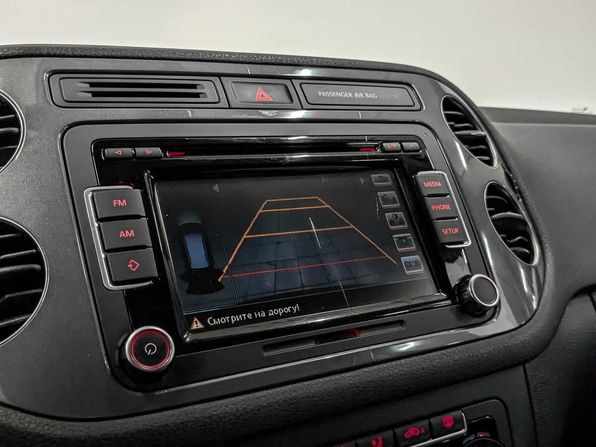 Фольксваген Тигуан б/у, 2015, Автоматическая. Фото: #24