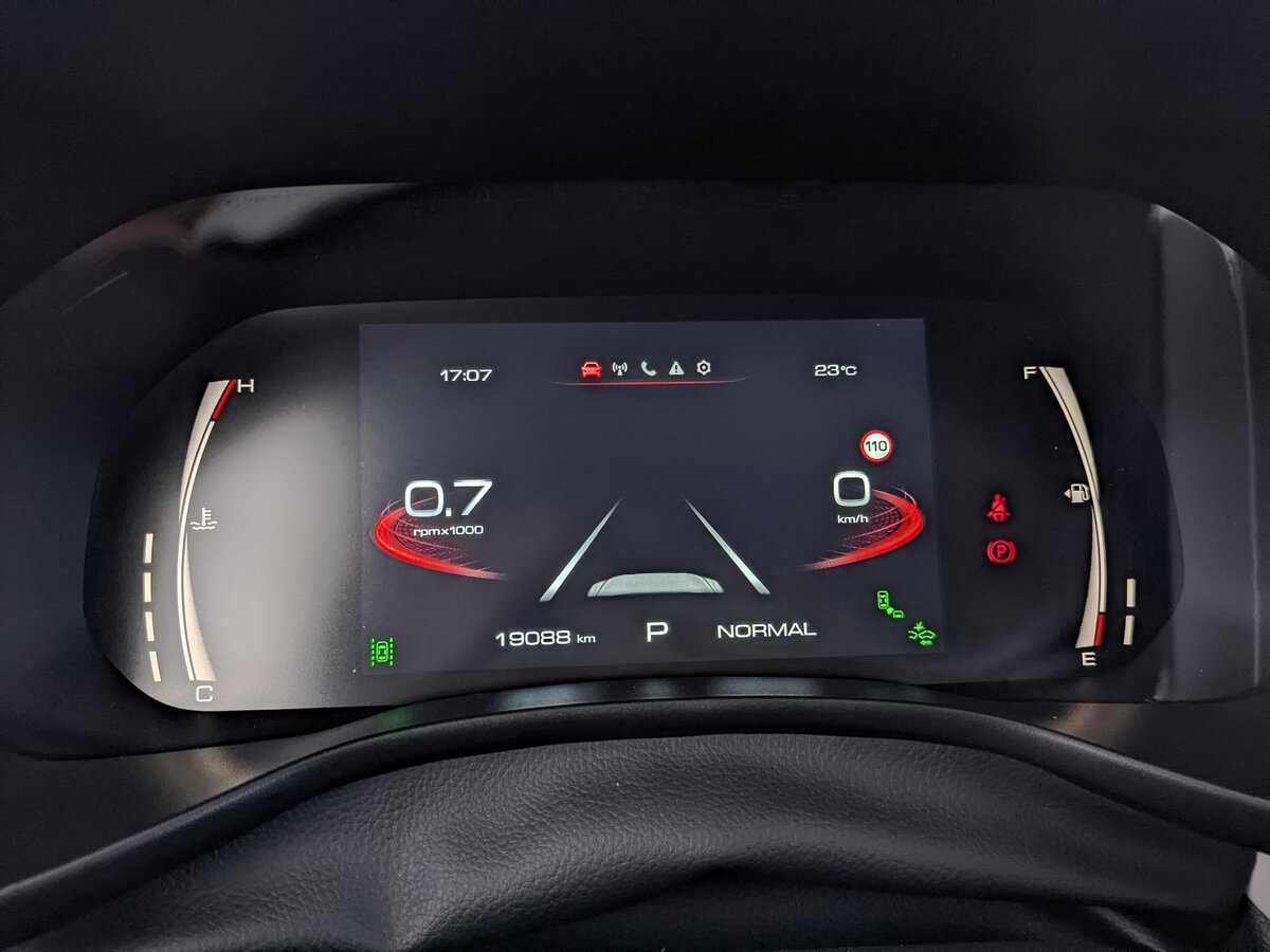 Хавал Джолион б/у, 2022, Роботизированная. Фото: #15