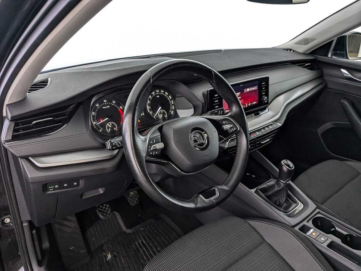 Шкода Октавия б/у, 2021, Механическая. Фото: #15