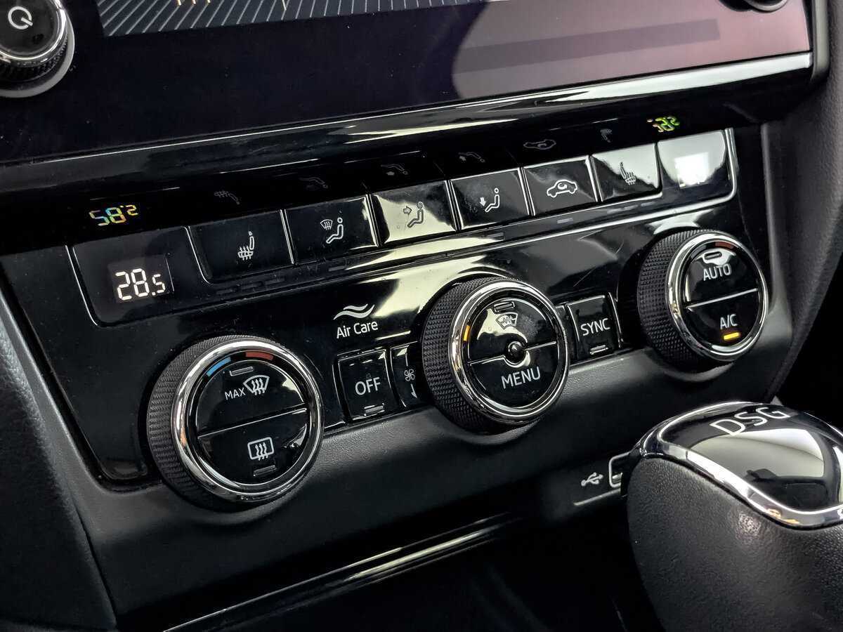 Шкода Октавия б/у, 2020, Роботизированная. Фото: #22