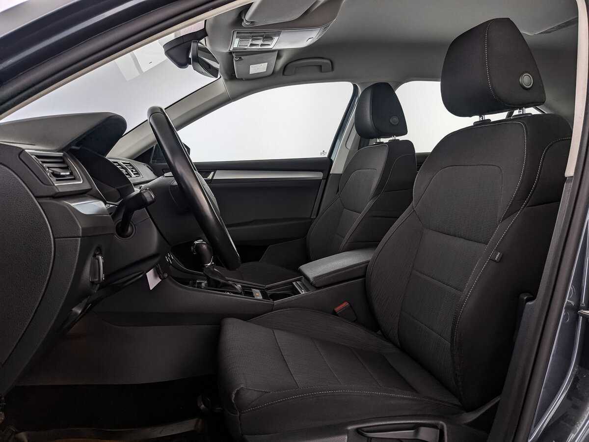 Шкода Суперб б/у, 2019, Роботизированная. Фото: #19