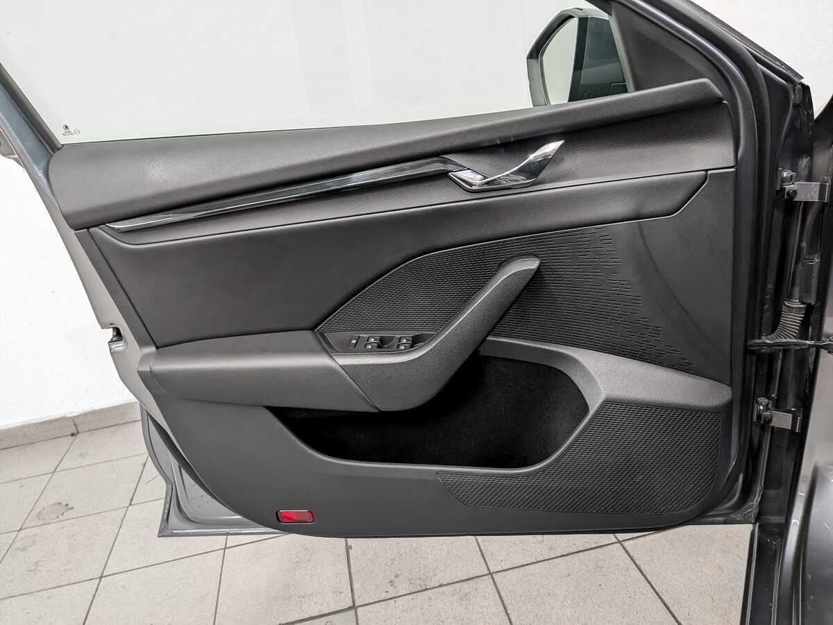 Шкода Октавия б/у, 2021, Автоматическая. Фото: #18