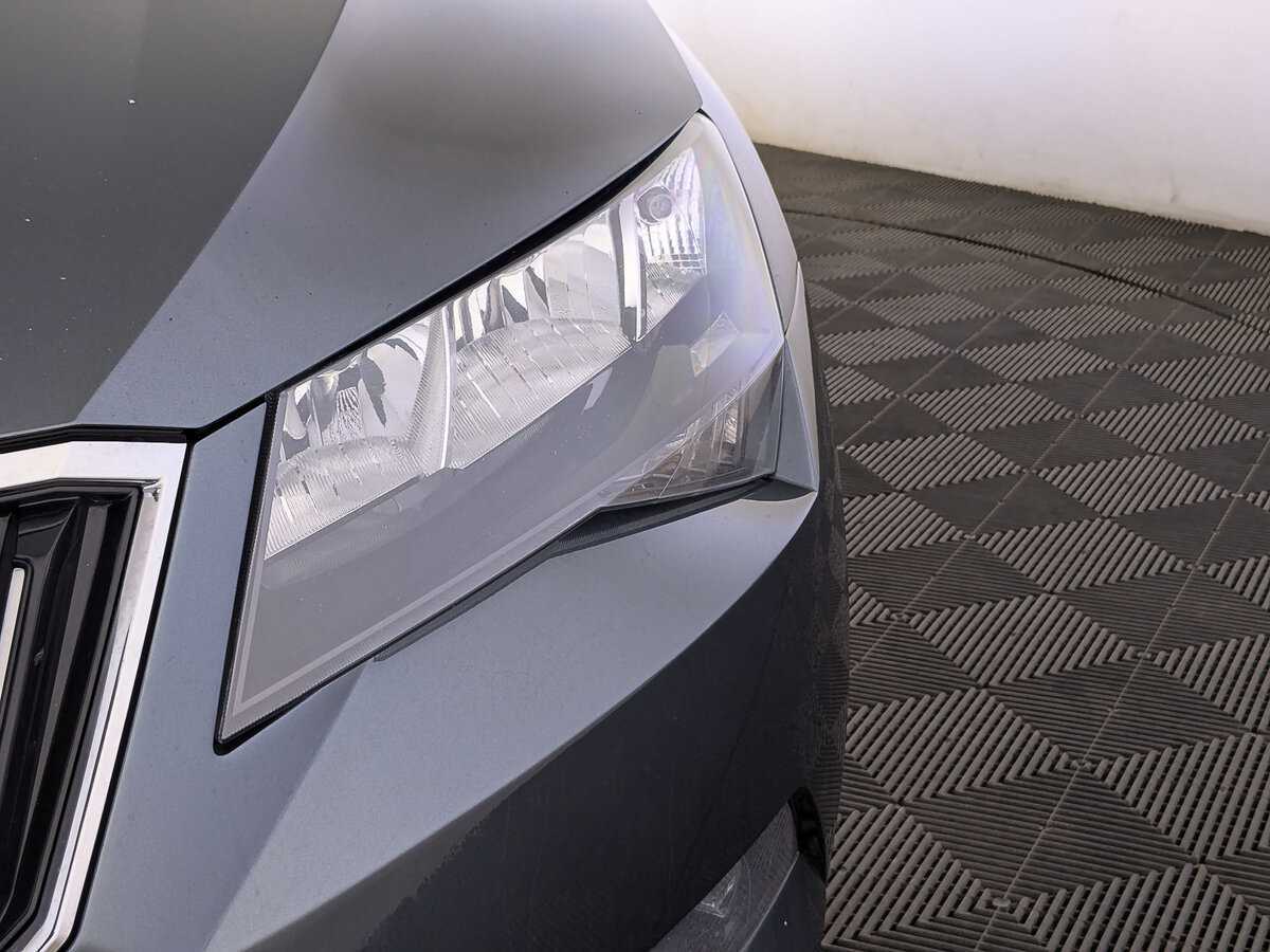 Шкода Суперб б/у, 2018, Роботизированная. Фото: #10