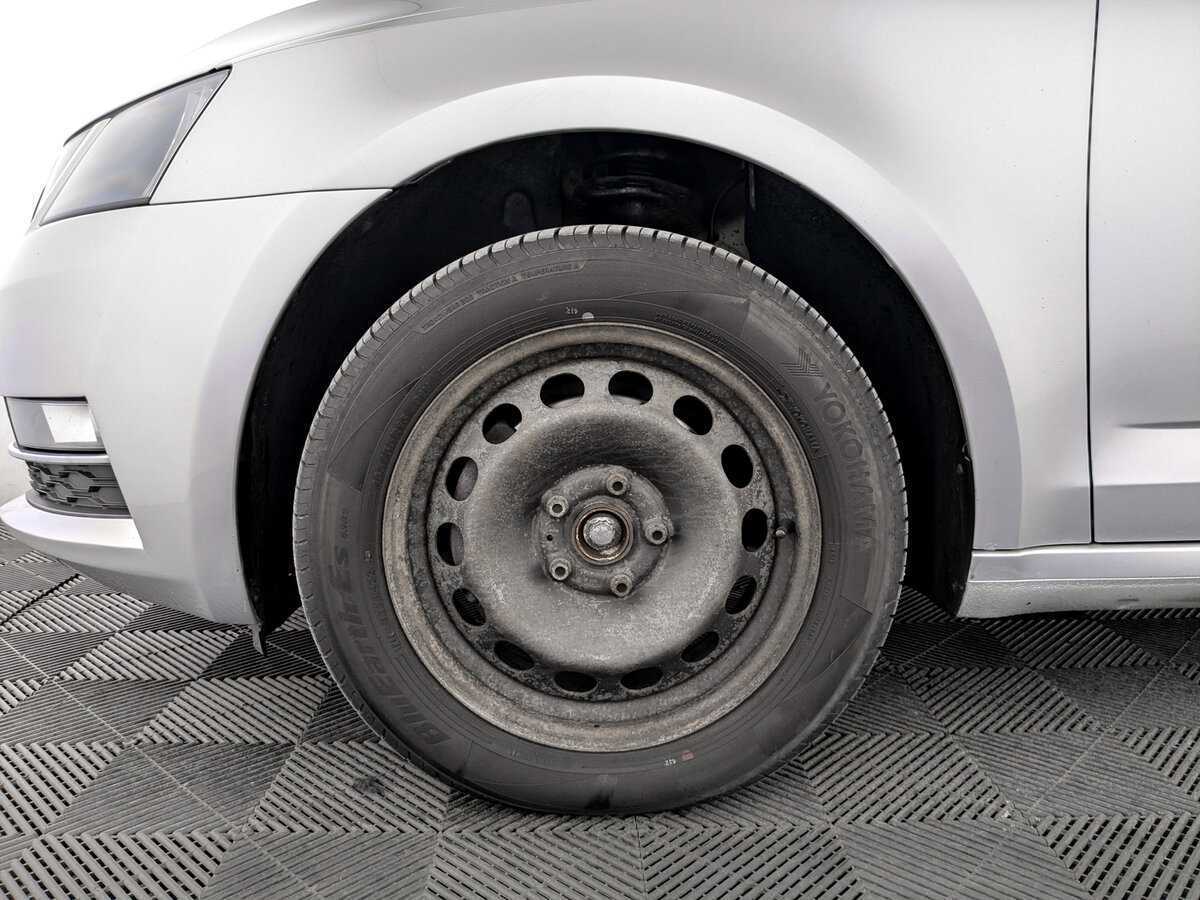 Шкода Октавия б/у, 2018, Роботизированная. Фото: #17