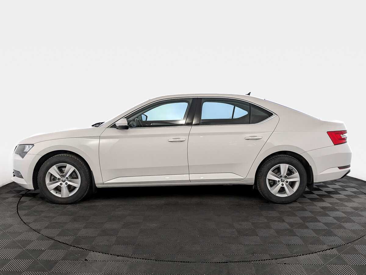 Шкода Суперб б/у, 2017, Роботизированная. Фото: #7