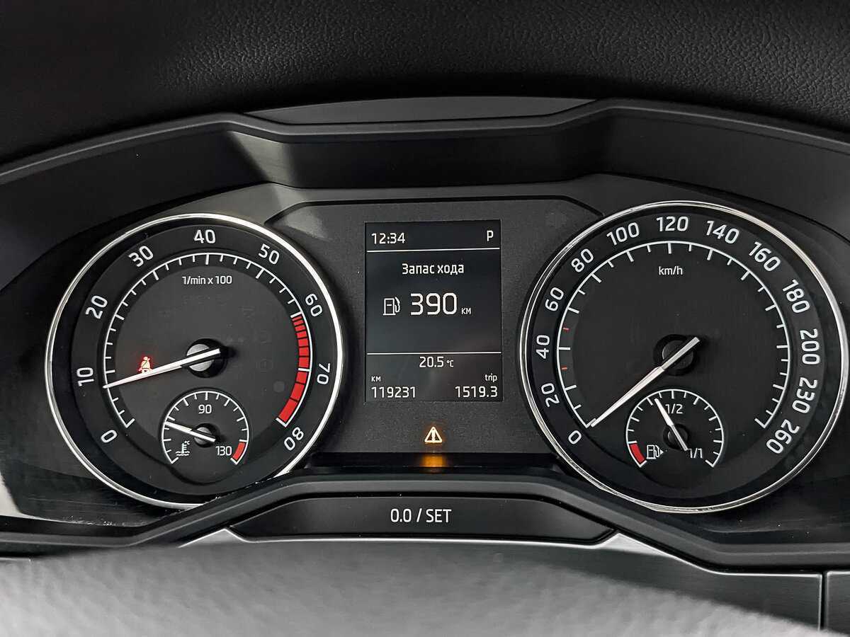 Шкода Суперб б/у, 2017, Роботизированная. Фото: #12