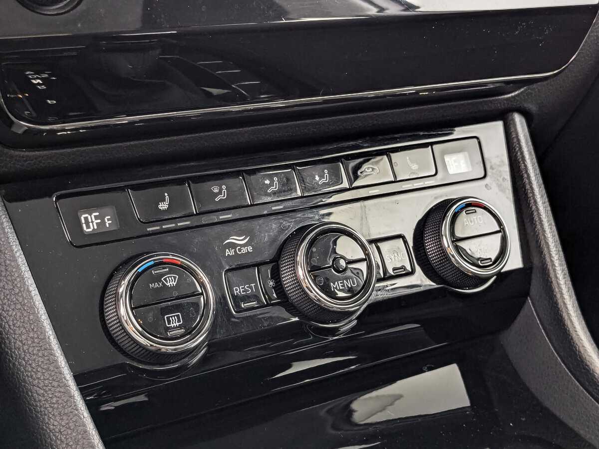 Шкода Суперб б/у, 2018, Роботизированная. Фото: #20