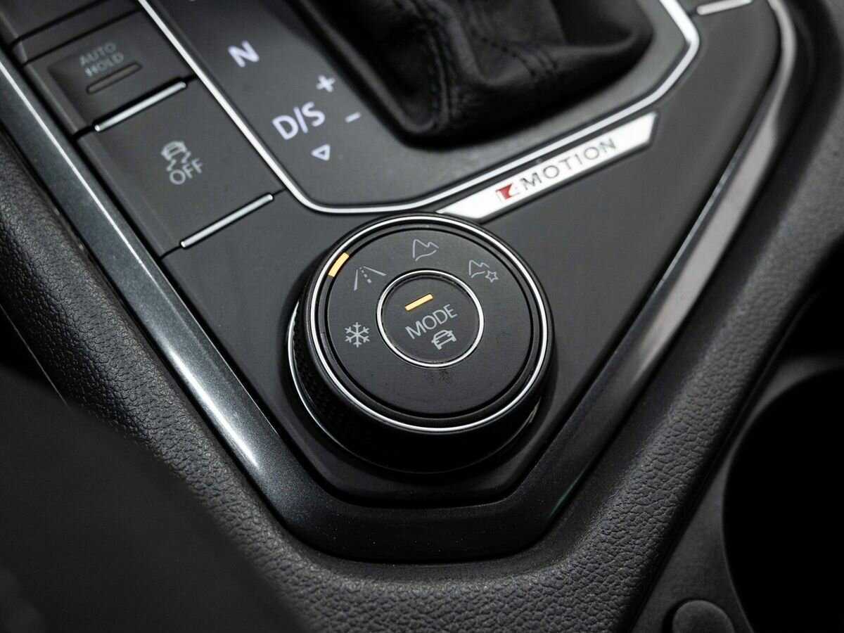 Фольксваген Тигуан б/у, 2017, Роботизированная. Фото: #24