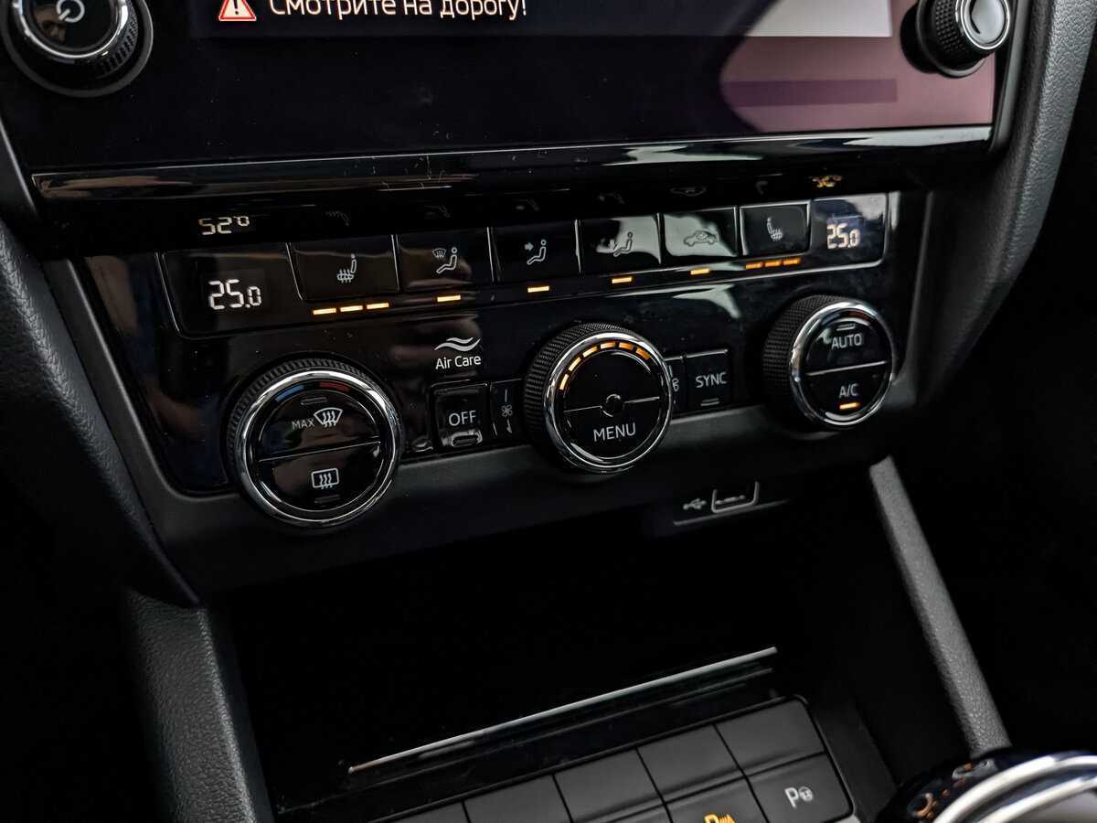 Шкода Октавия б/у, 2019, Роботизированная. Фото: #25