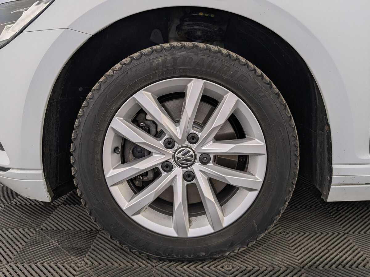 Фольксваген Пассат б/у, 2019, Роботизированная. Фото: #11