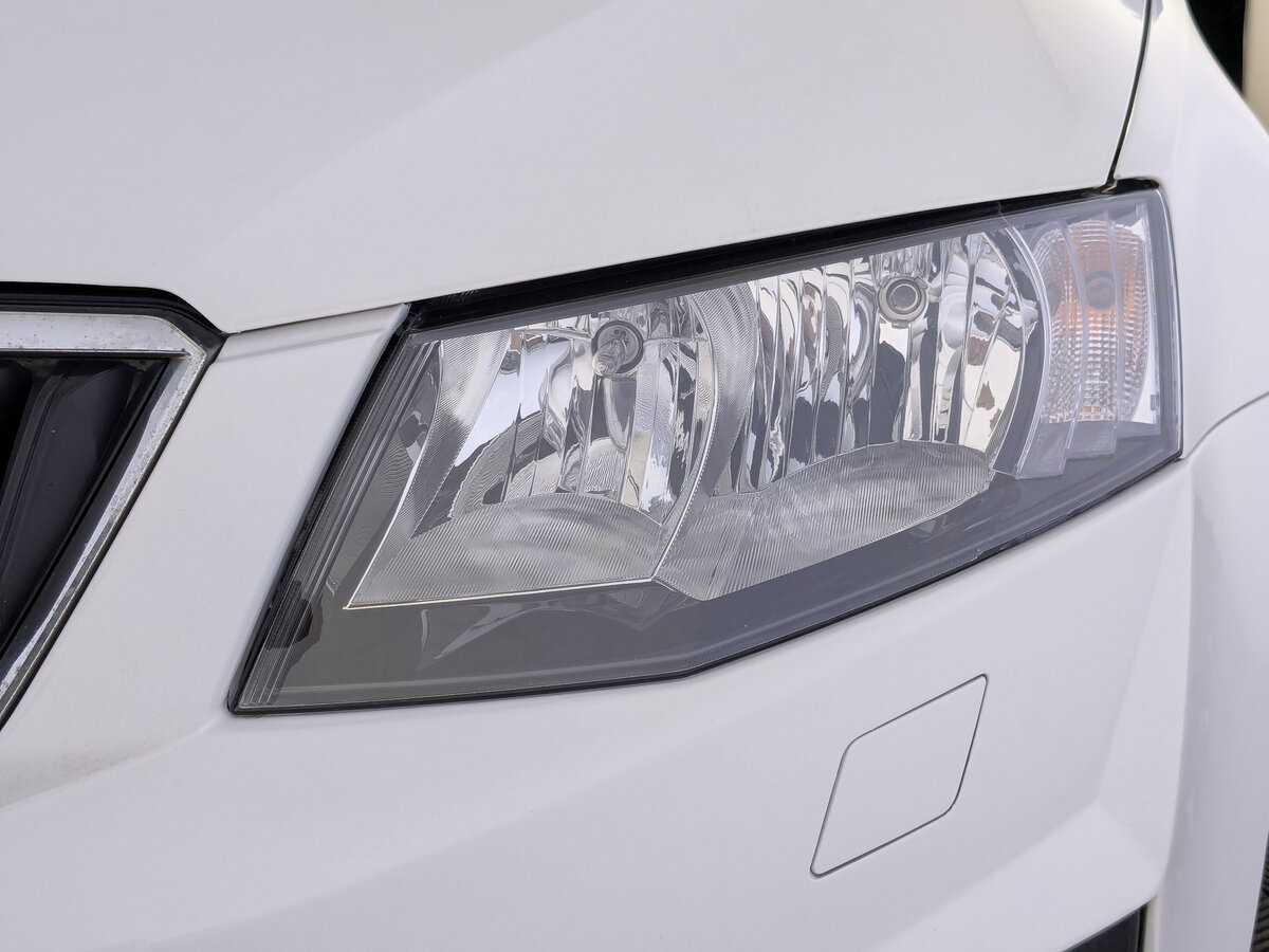 Шкода Октавия б/у, 2014, Роботизированная. Фото: #10