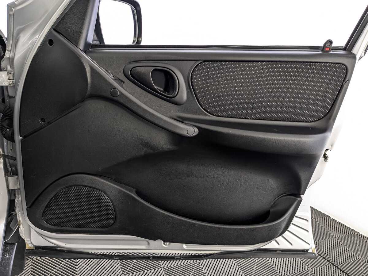 Лада (ВАЗ) Нива б/у, 2021, Механическая. Фото: #21