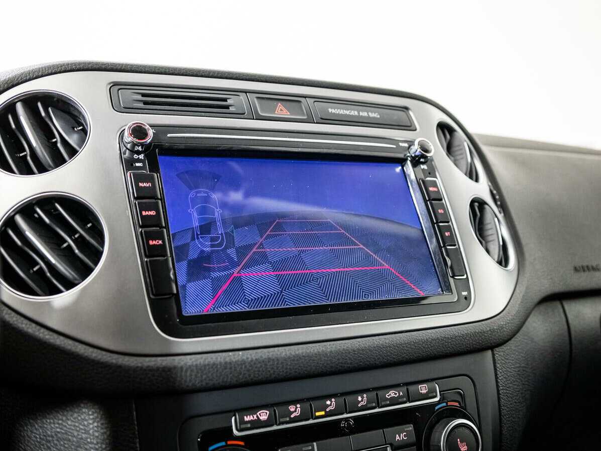 Фольксваген Тигуан б/у, 2015, Автоматическая. Фото: #12