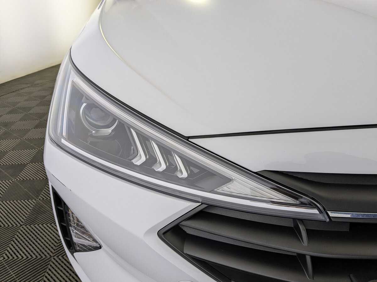 Хендай Елантра б/у, 2019, Автоматическая. Фото: #10